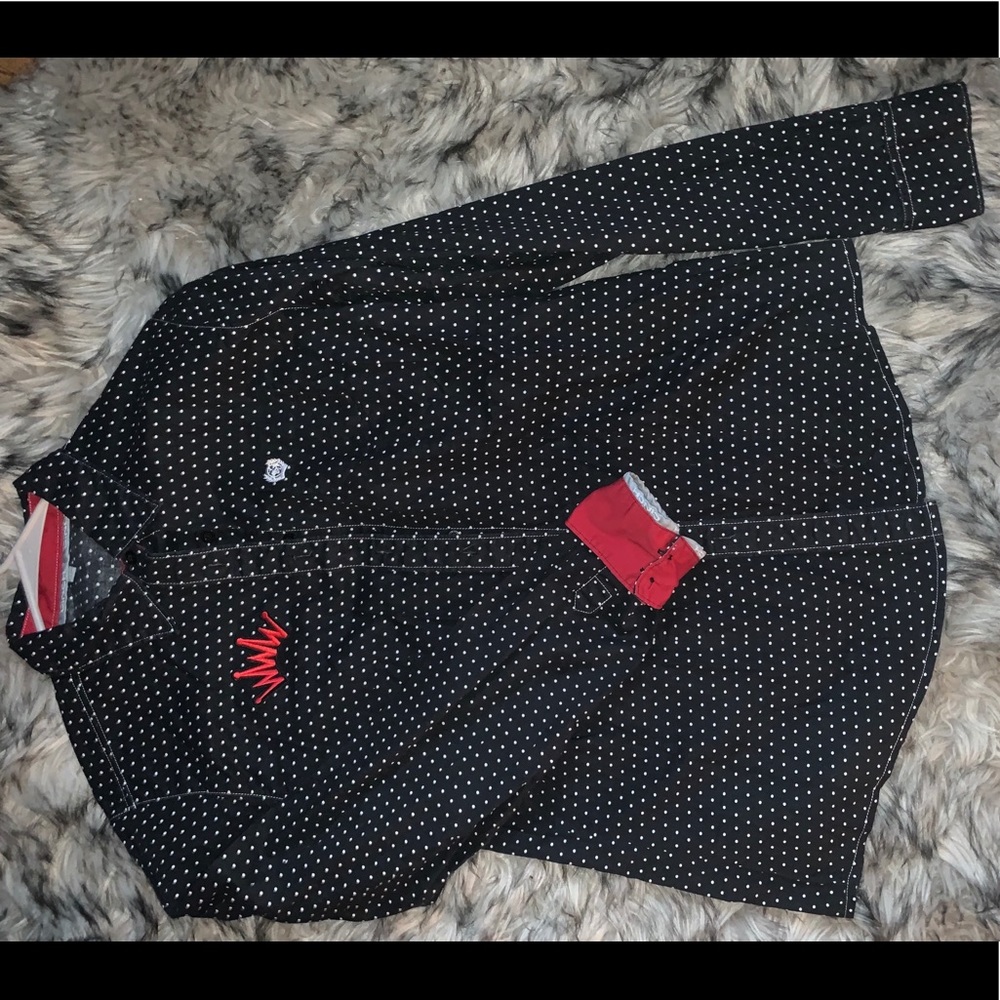 Cinch Button Up